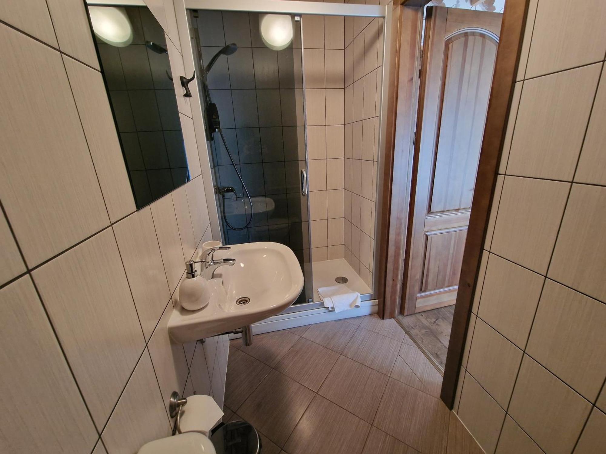 Pensjonat Roksala Taruciai Zewnętrze zdjęcie